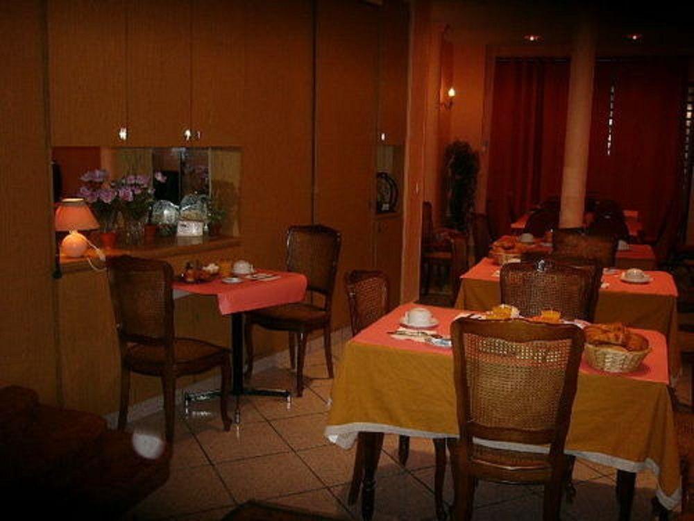 Hipotel Paris Voltaire Bastille Exterior foto
